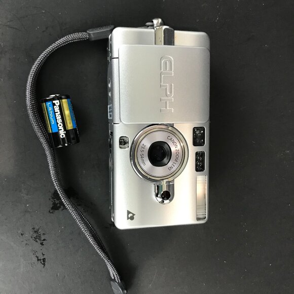 Canon Elph 23